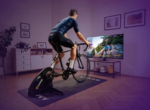 Zwift vs Rouvy vs MyWhoosh: Kterou indoor cyklo aplikaci si vybrat?