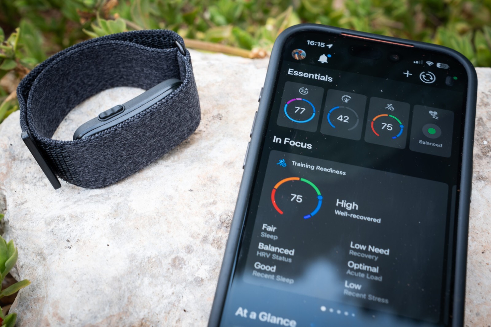 Garmin konkurentom náramku Whoop