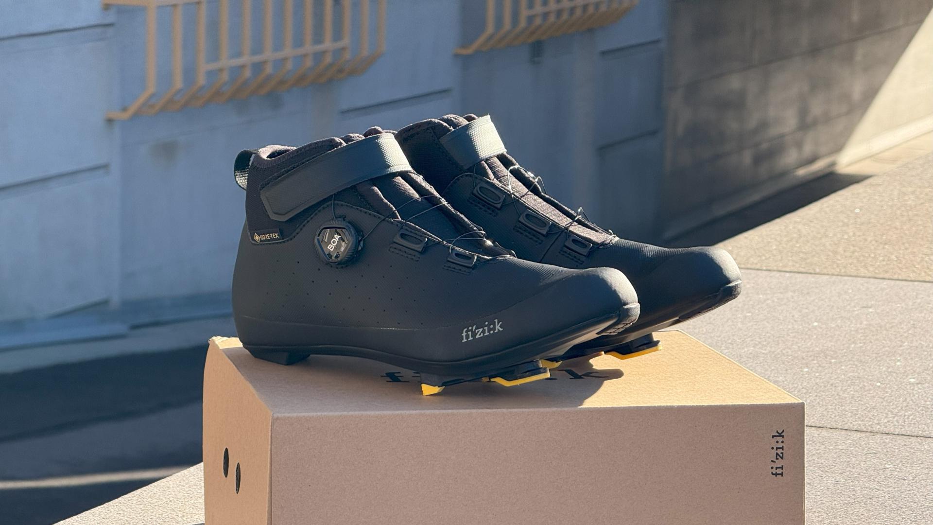 RECENZE: Fizik Artica GTX Road - Příjemné, teplé a překvapivě tuhé!